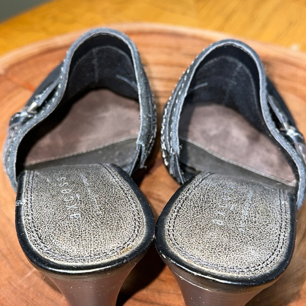 AXCESS by Liz Claiborne Decatur Suede Heeled Mules - Picture 15 of 16